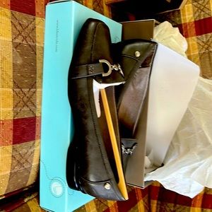 Elegant dark grey life stride size 7 1/2 M